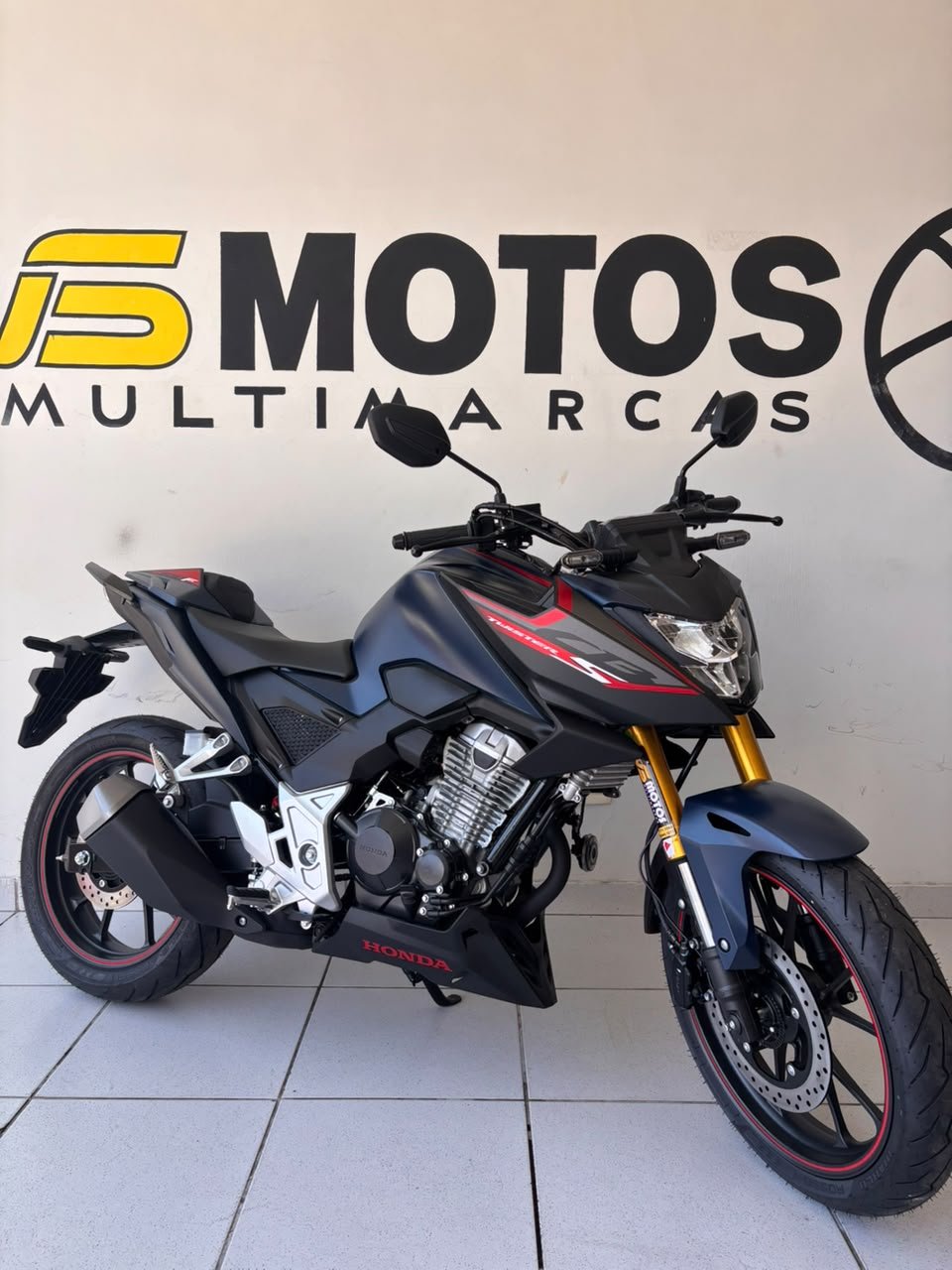 HONDA CB 300F TWISTER S